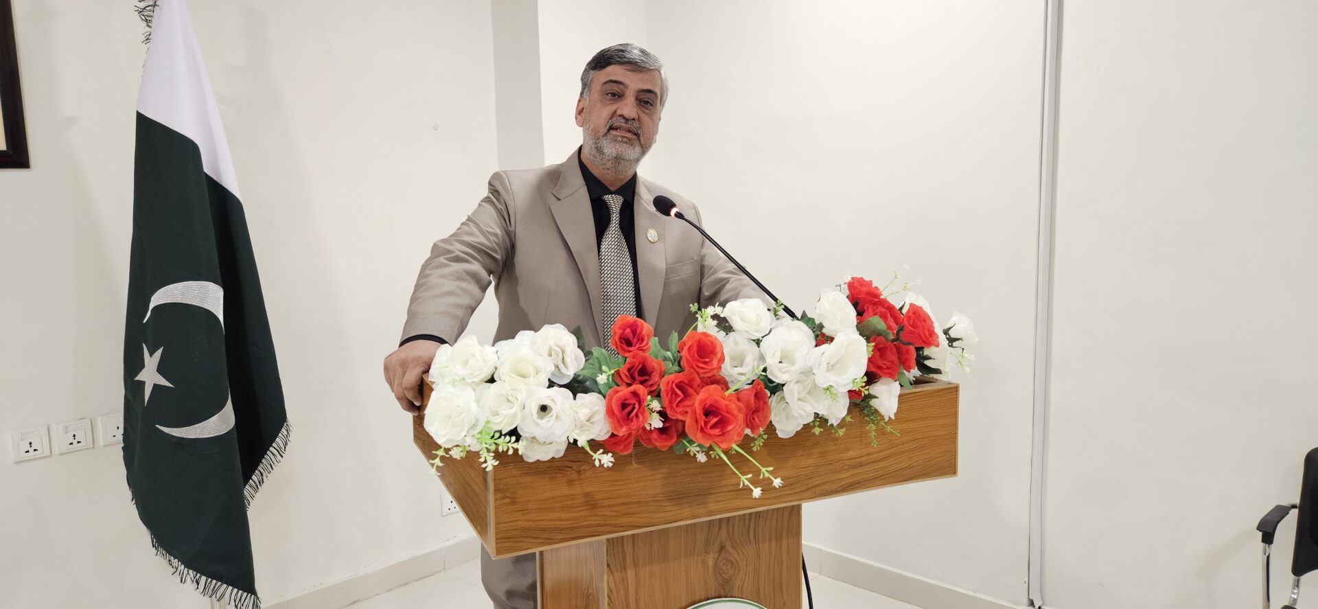 20251204_125322 20251204_125322