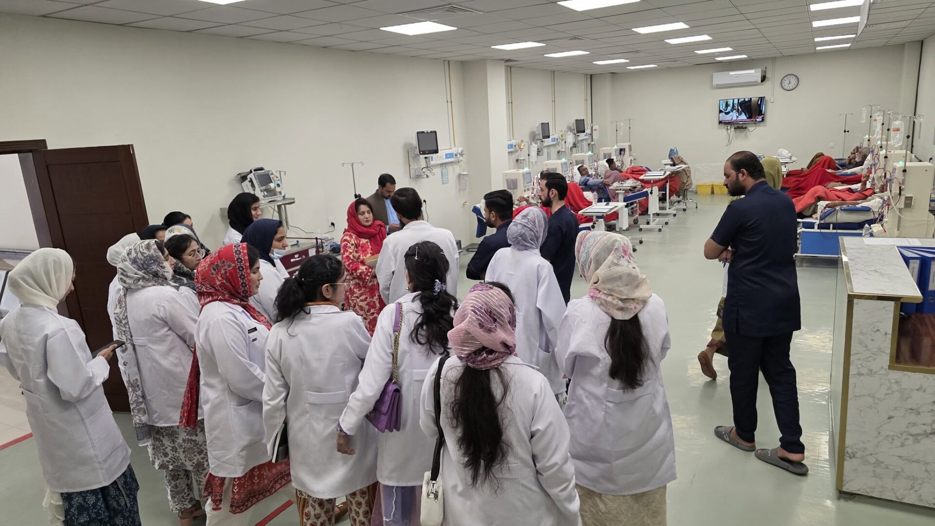 662841685_933328366122021_6851247660047220131_n